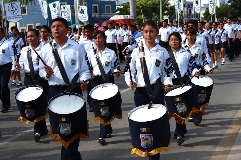 GALERIA DESFILE galeria desfile: