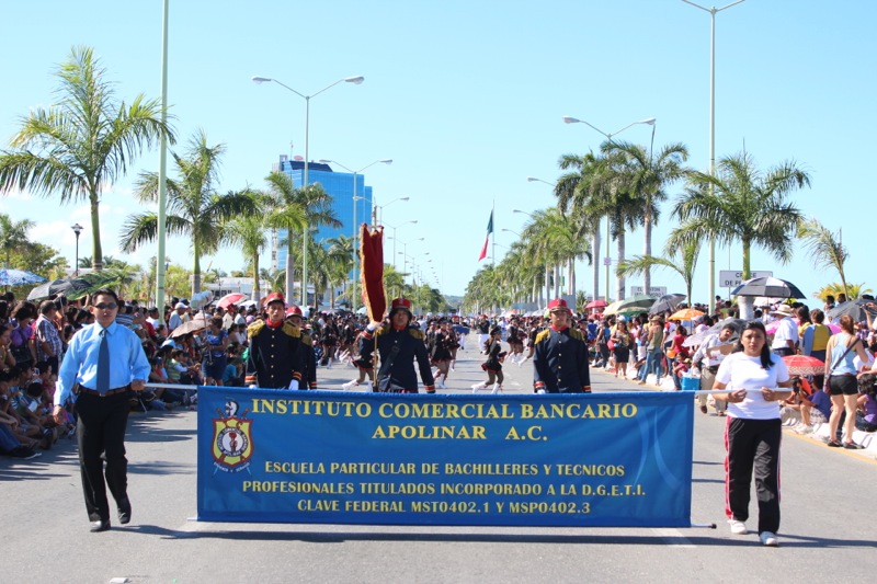GALERIA DESFILE galeria desfile: